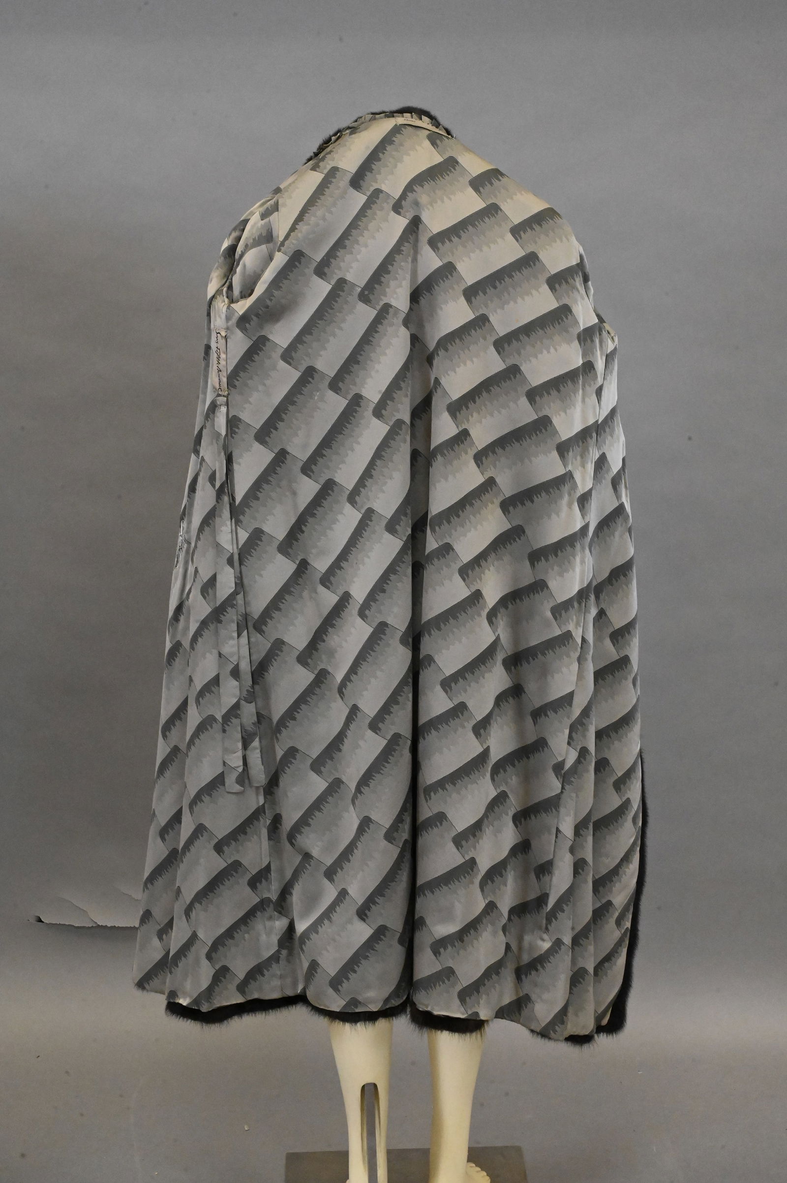 Full length Ranch Mink Coat - 7