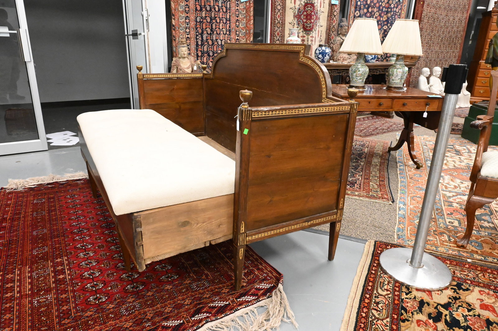 Continental Daybed Opening to Double - 4