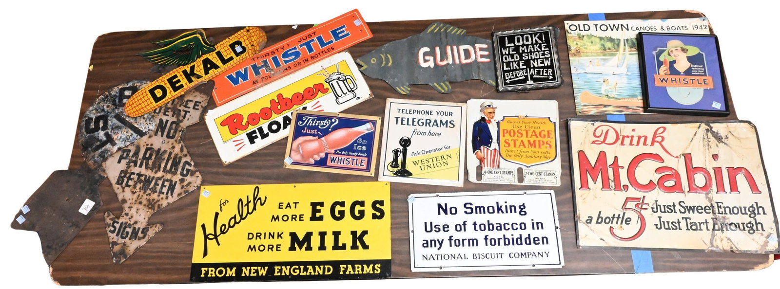 11 Vintage Signs of in Various Designs (1 of 5)