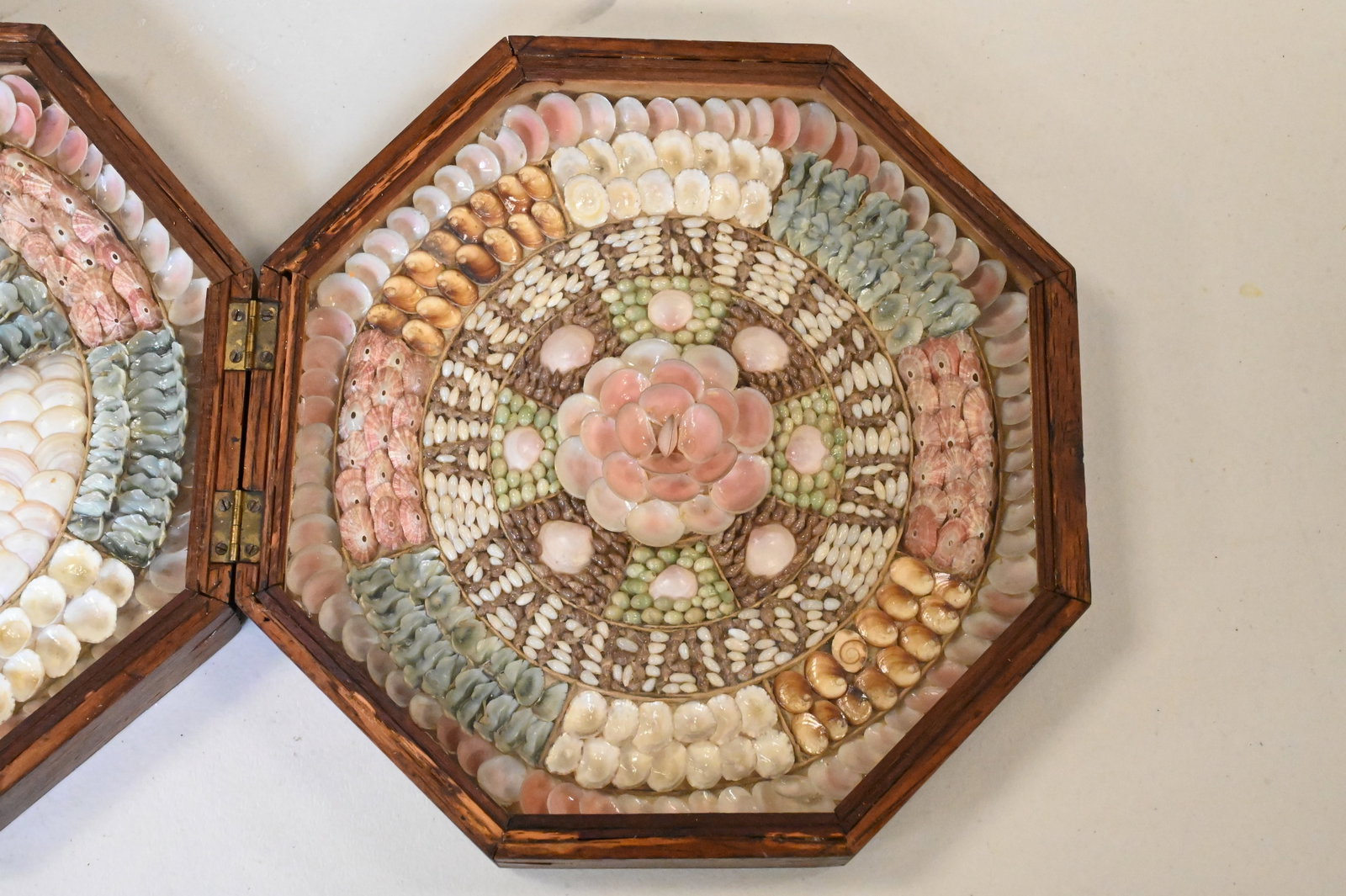 Folk Art Sailor's Valentine Double Panel Shellwork - 3