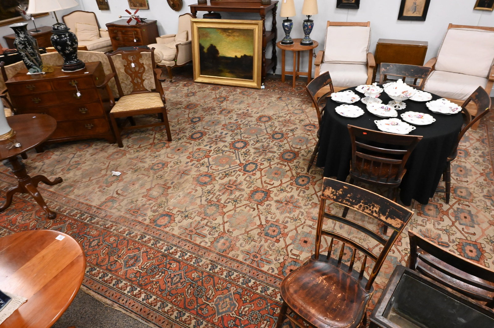 Heriz Oriental Carpet - 2