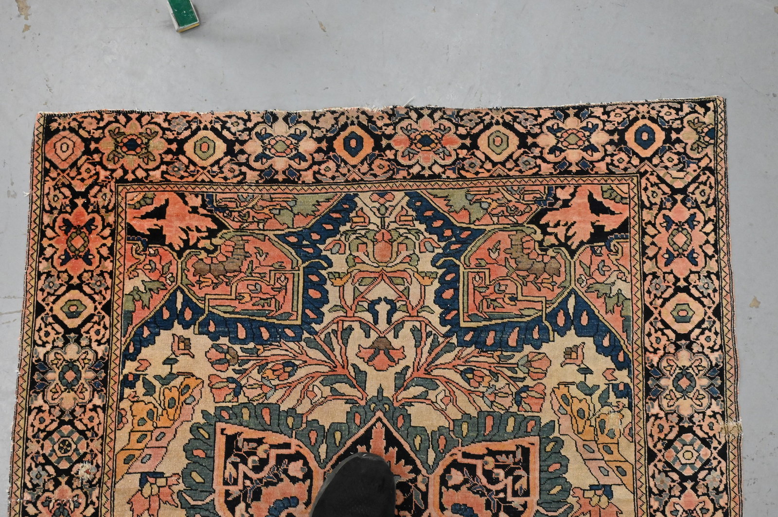 Ferahan Throw Rug - 3