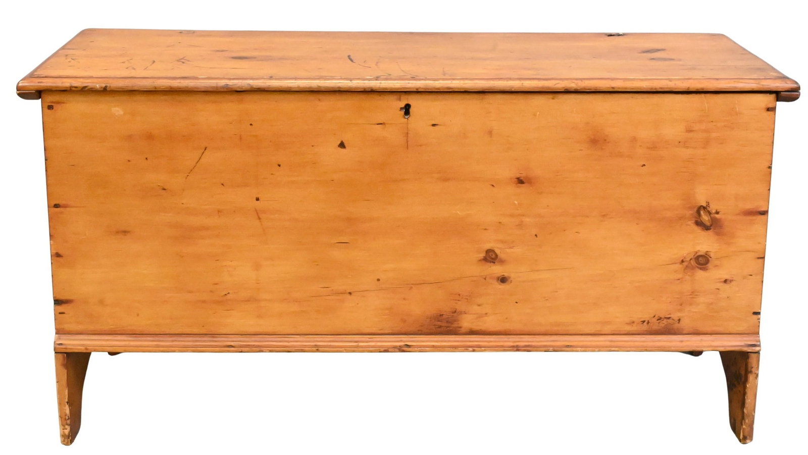 American Pine Blanket Chest (1 of 5)