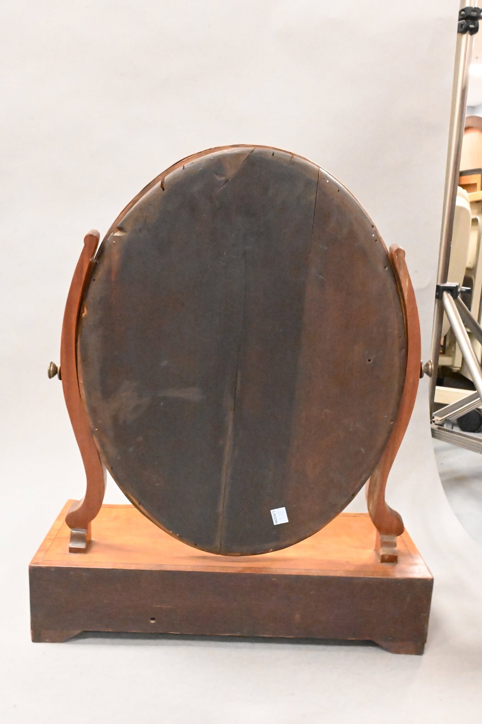 Inlaid Shaving Mirror - 4