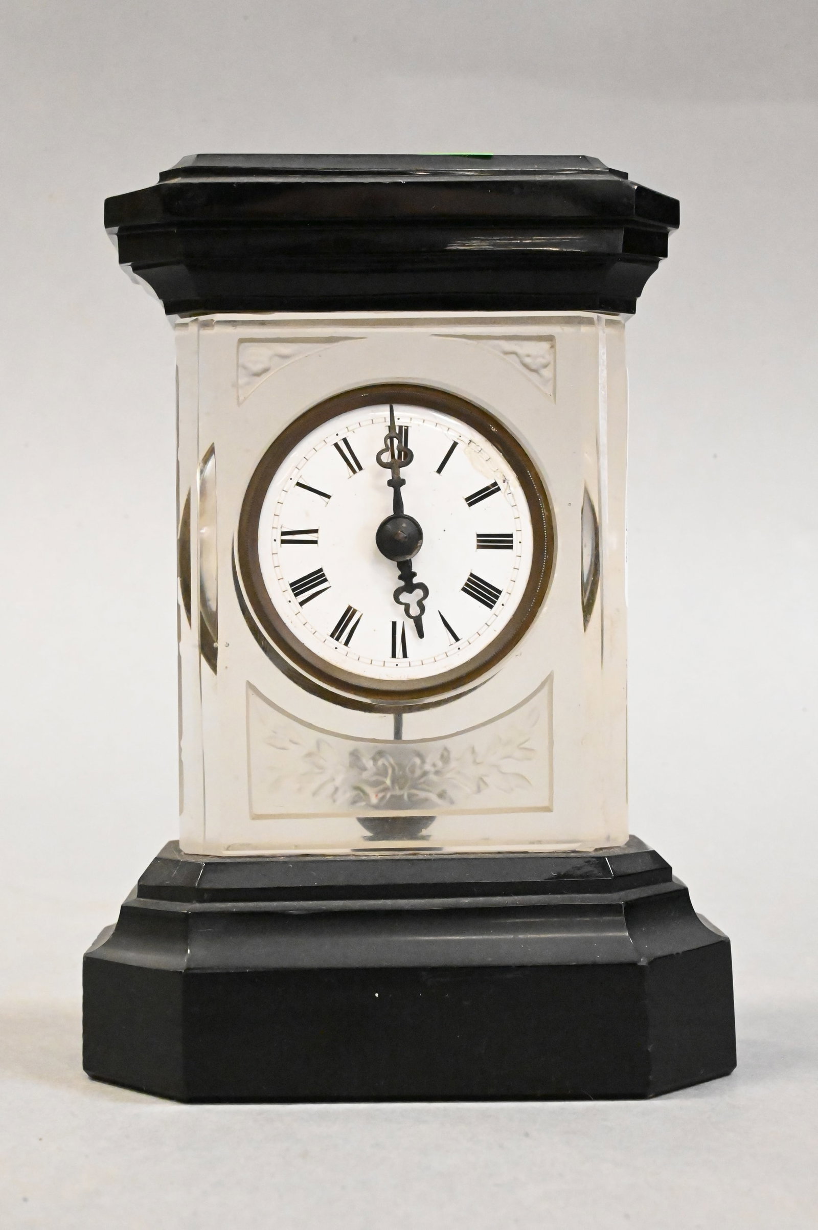 Crystal Style Regulator Shelf Clock - 3