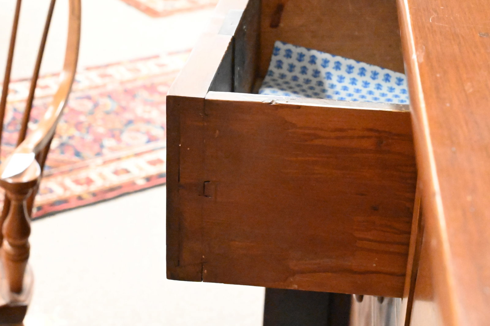 Pine Hatbox Chest c. 1800 - 4