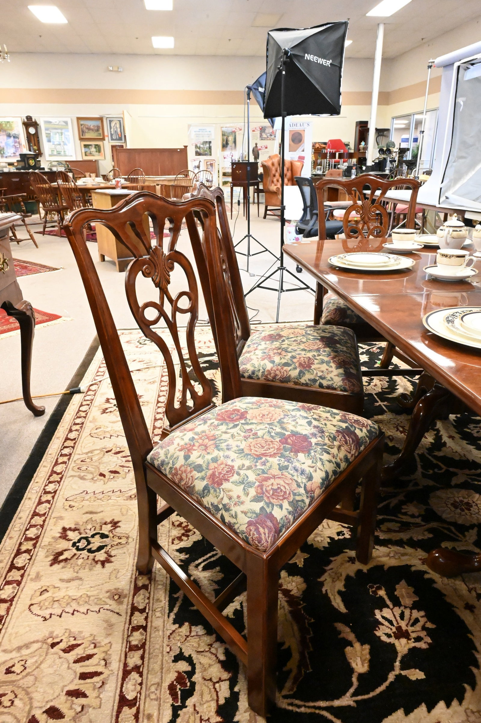 Seven Piece Henredon Dining Set - 5