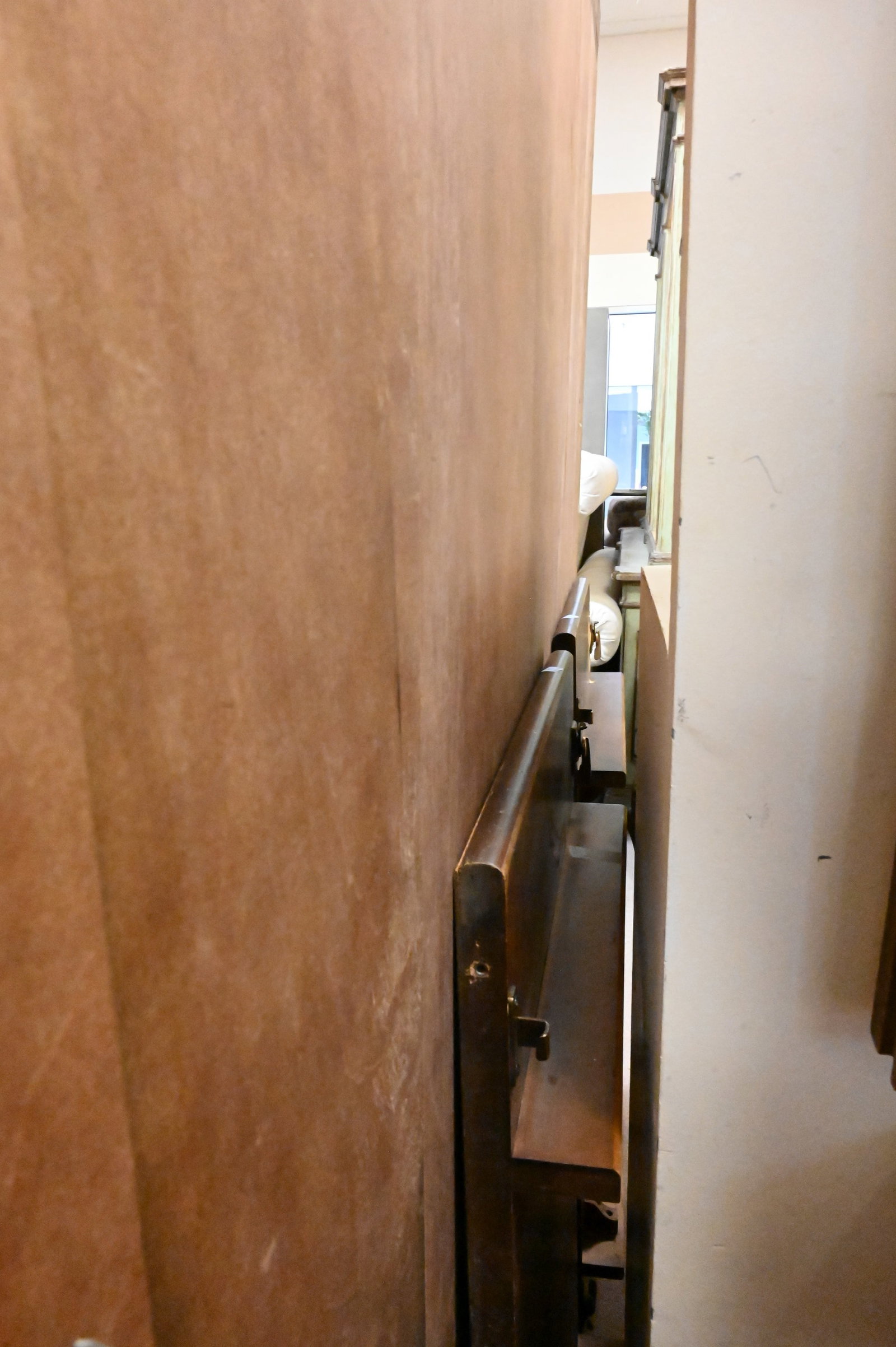 Seven Piece Henredon Dining Set - 8