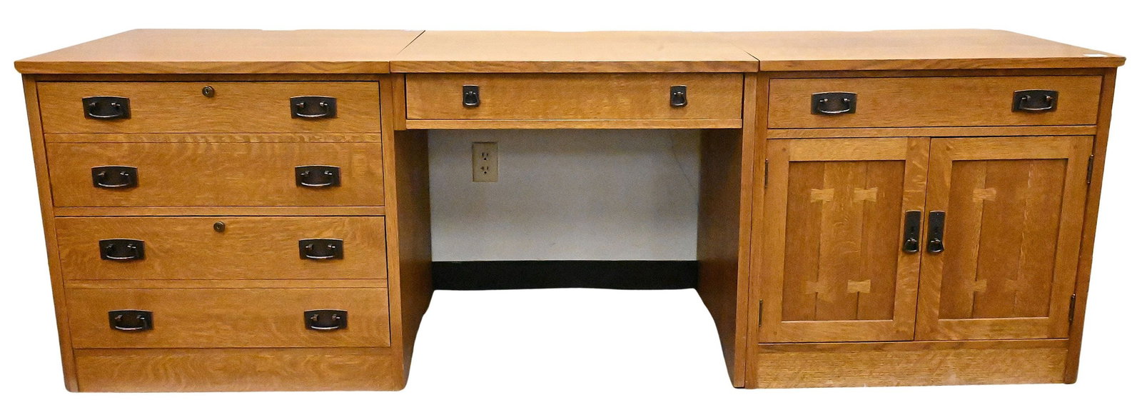 Stickley Mission Oak Desk (1 of 7)