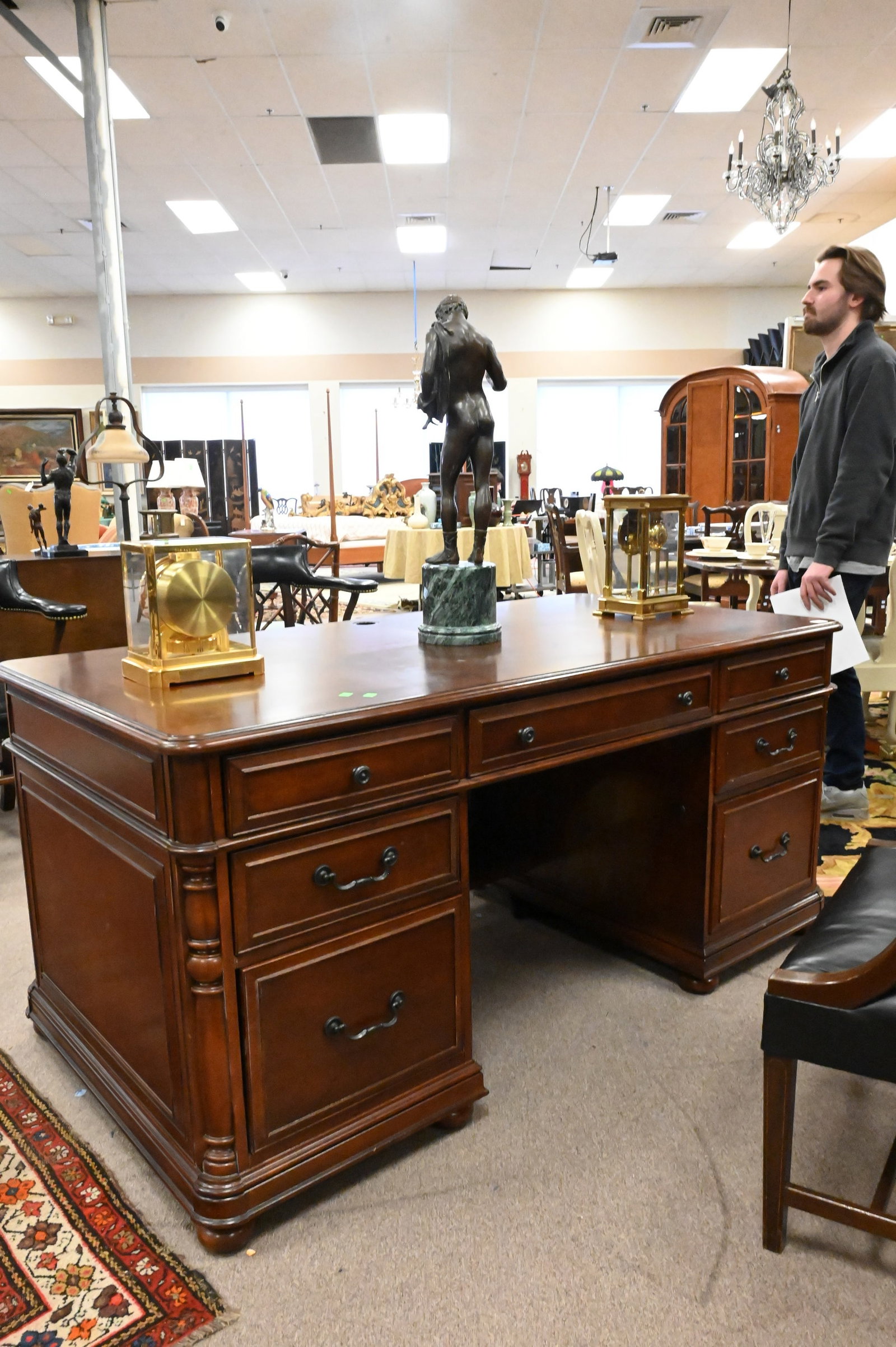 Riverside Executives Desk - 2