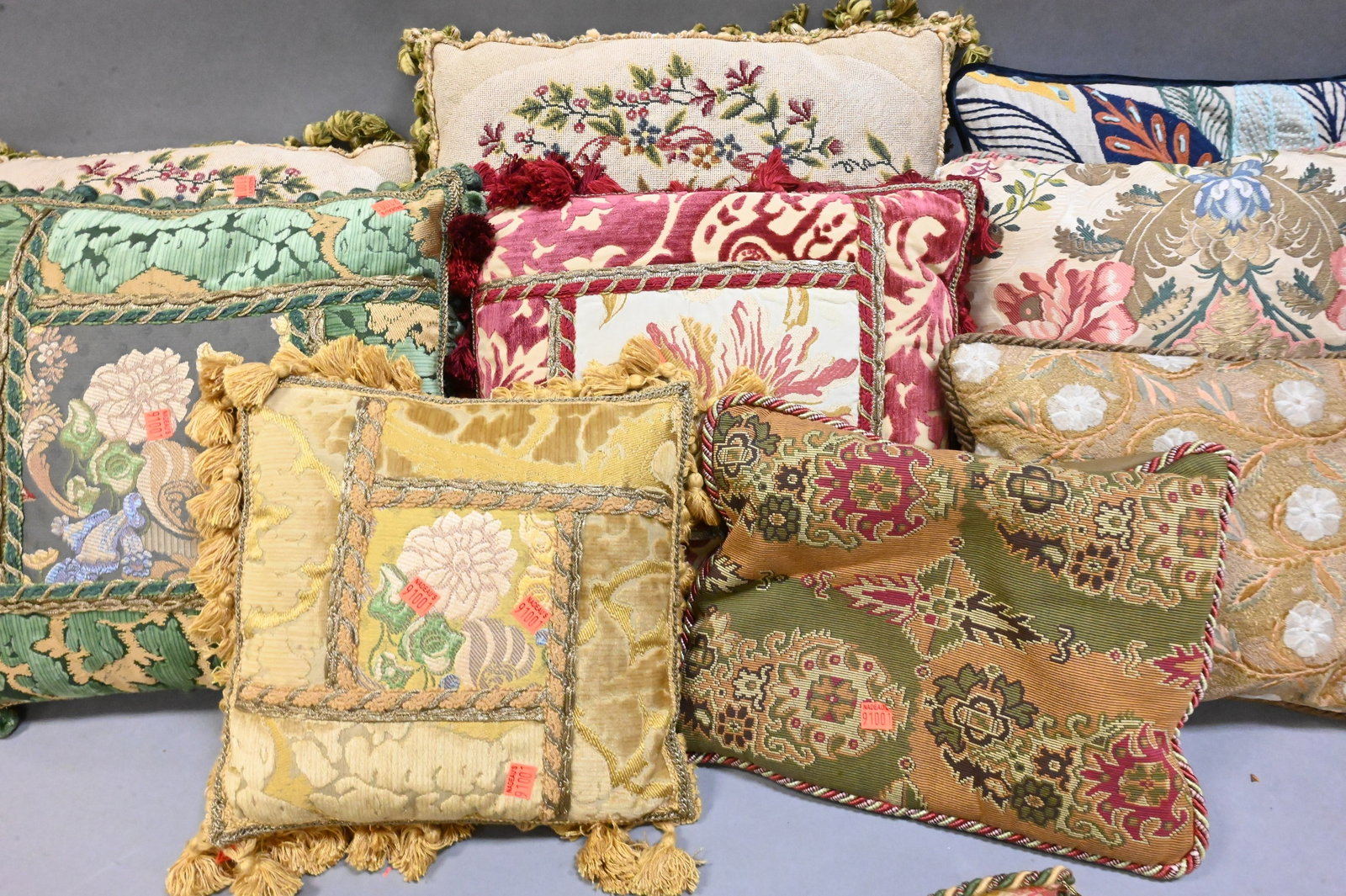 10 Decorative Needle Work Throw Pillows - 3