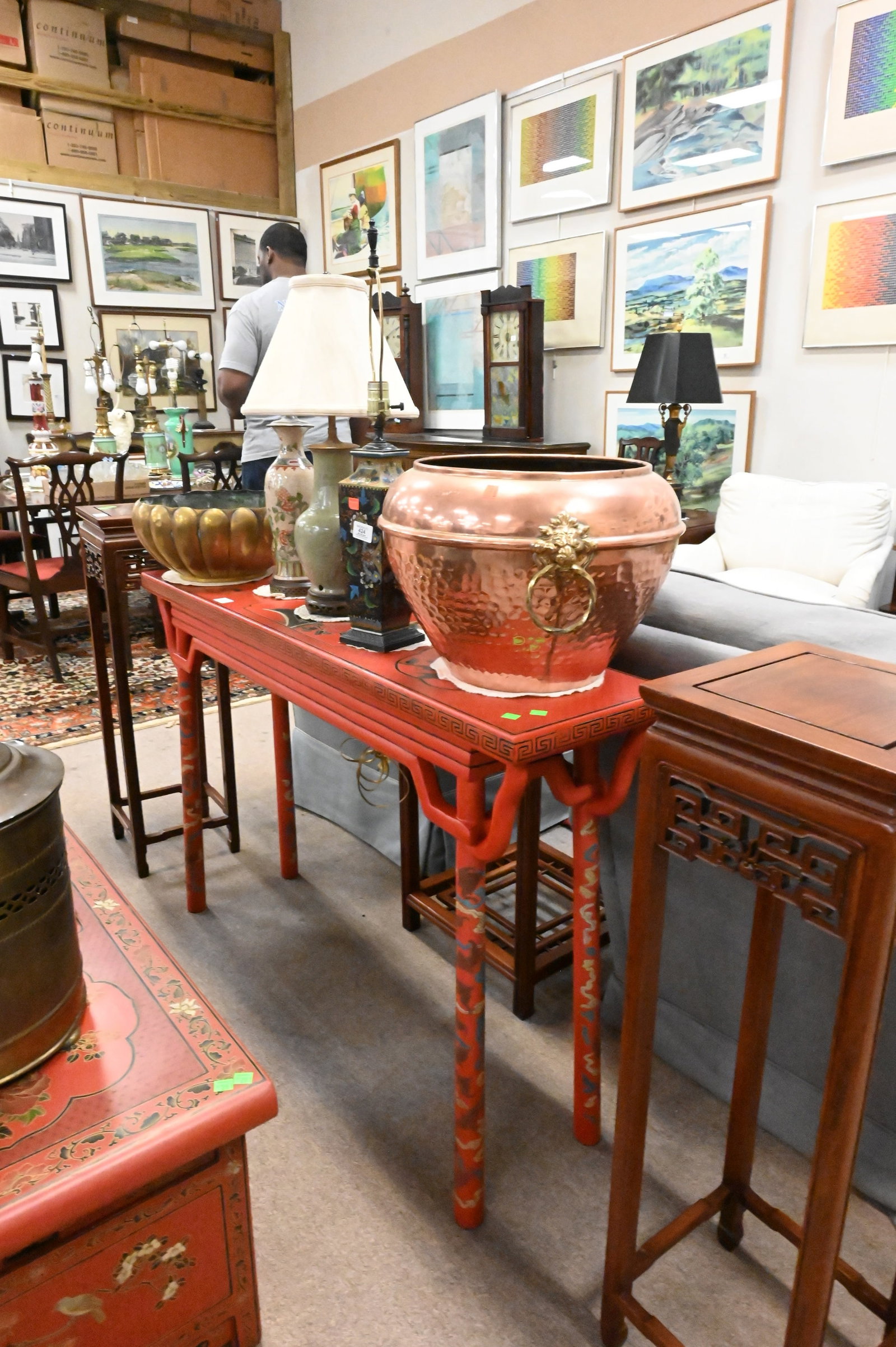 Chinese Red Lacquered Console Table - 2