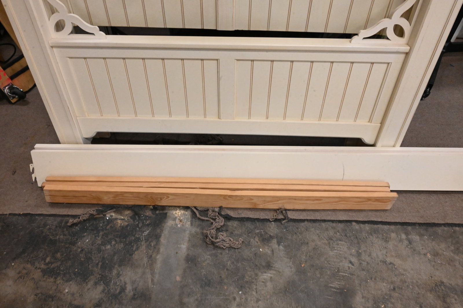 Queen Size Contemporary Bed Frame - 5