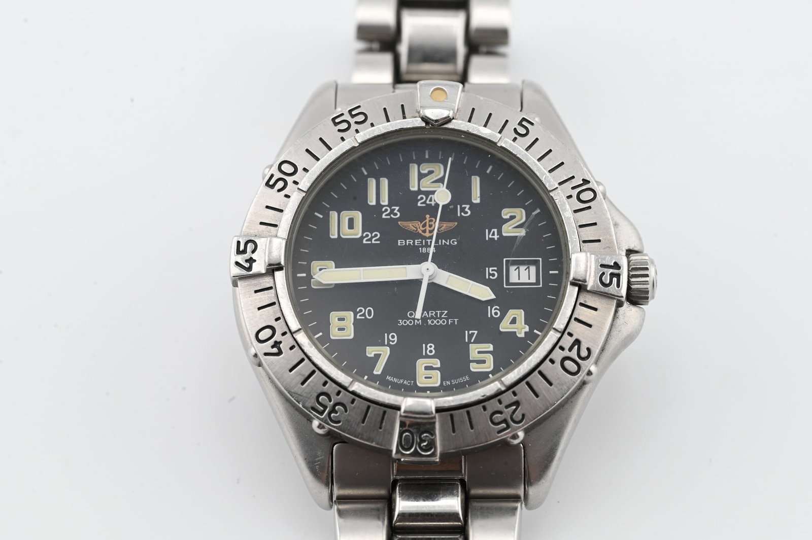 Breitling Reference A57035 Quartz Wristwatch - 2