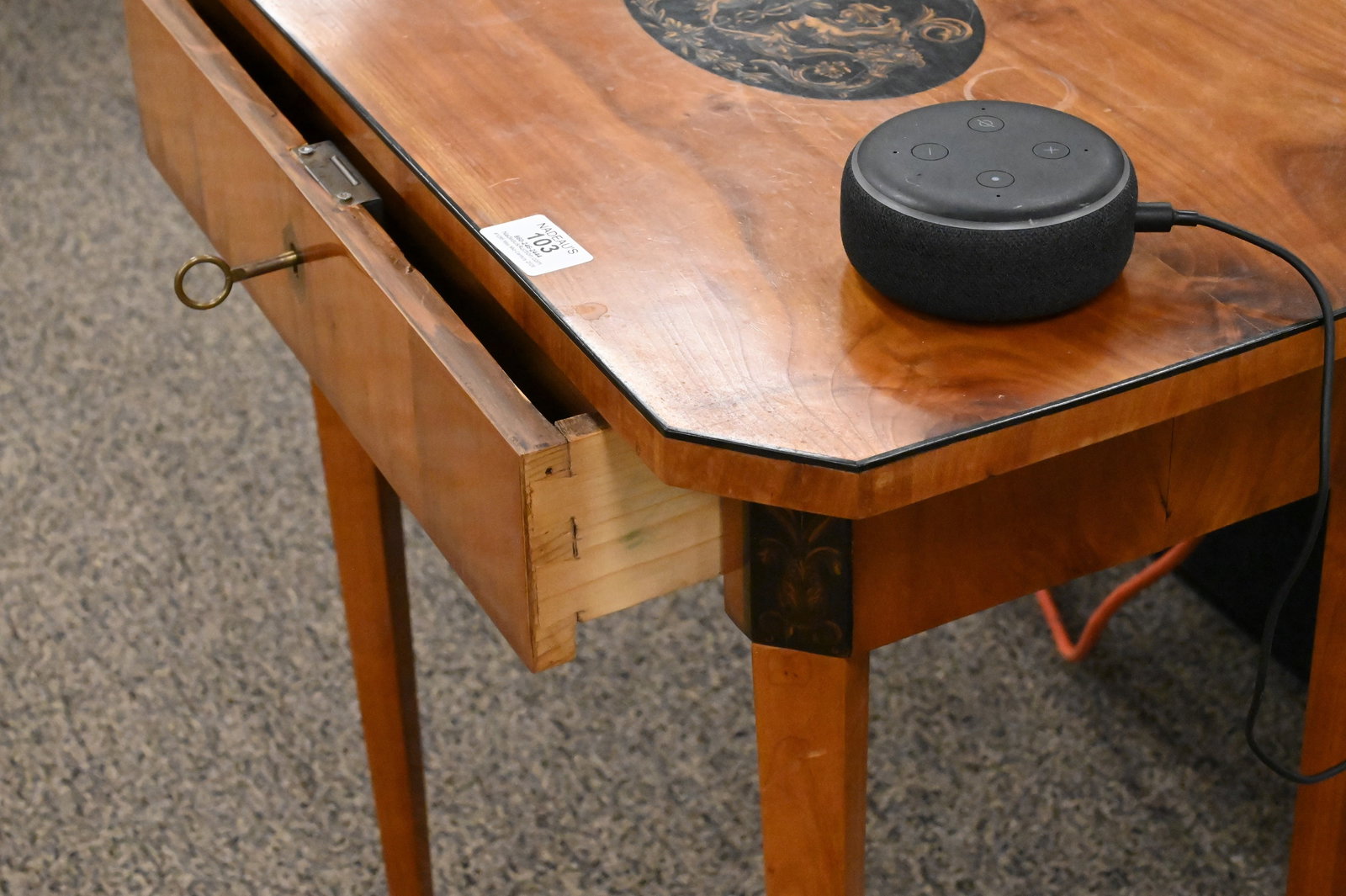 Biedermeier Stand - 4