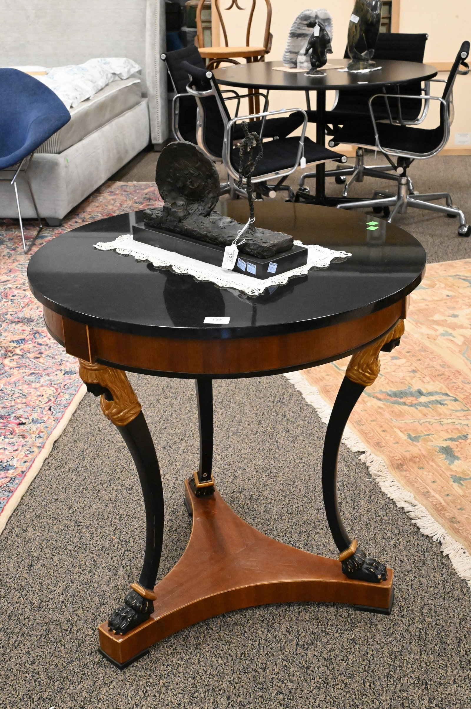 Neoclassical Round Table - 2