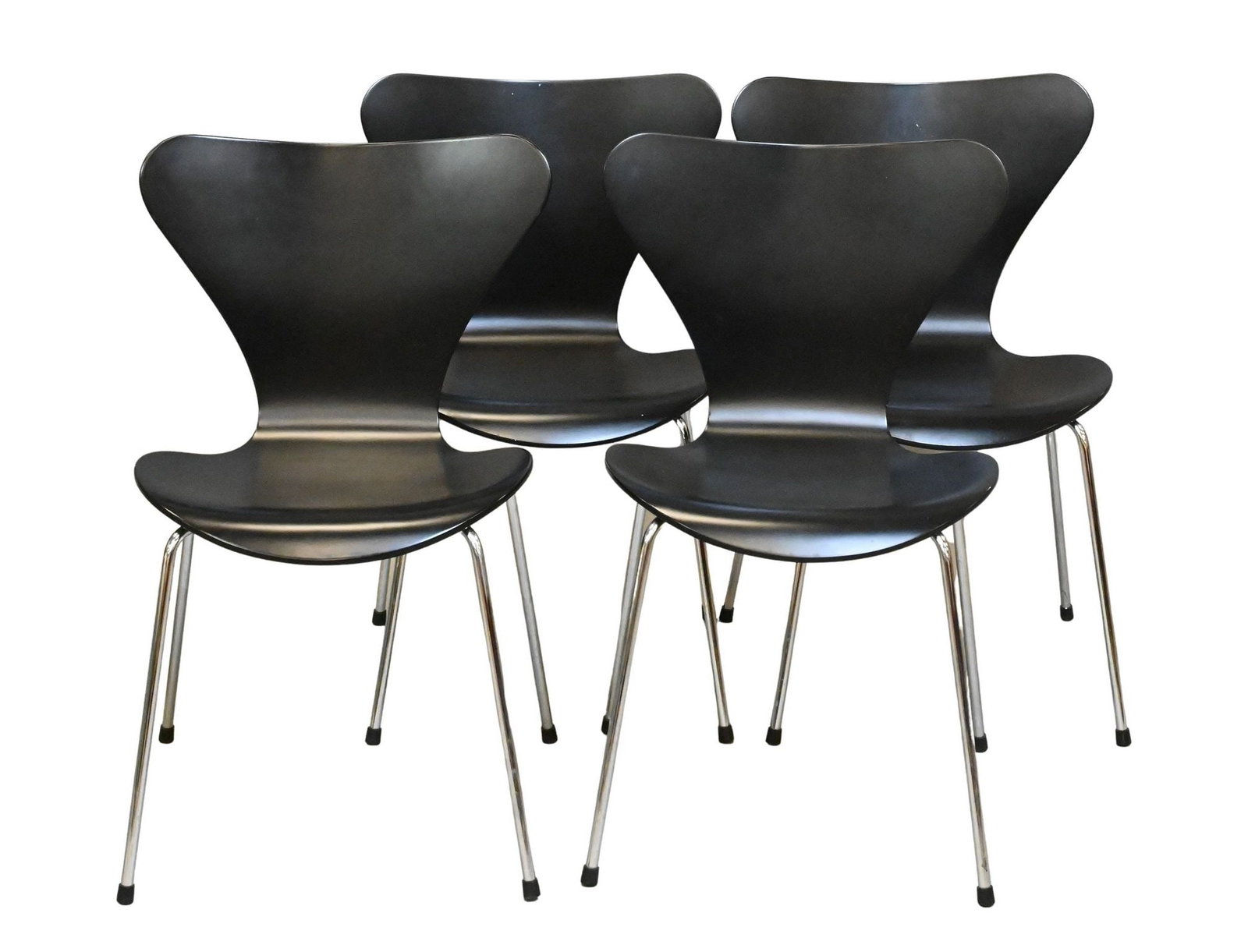 Set of Four Fritz Hansen "Series 7" Chairs Designed by Anne Jacobson: Set of Four Fritz Hansen "Series 7" Chairs Designed by Arne Jacobsen model 3107 in matte black finish, each chair retails for $1,295/chair new height 30 inches