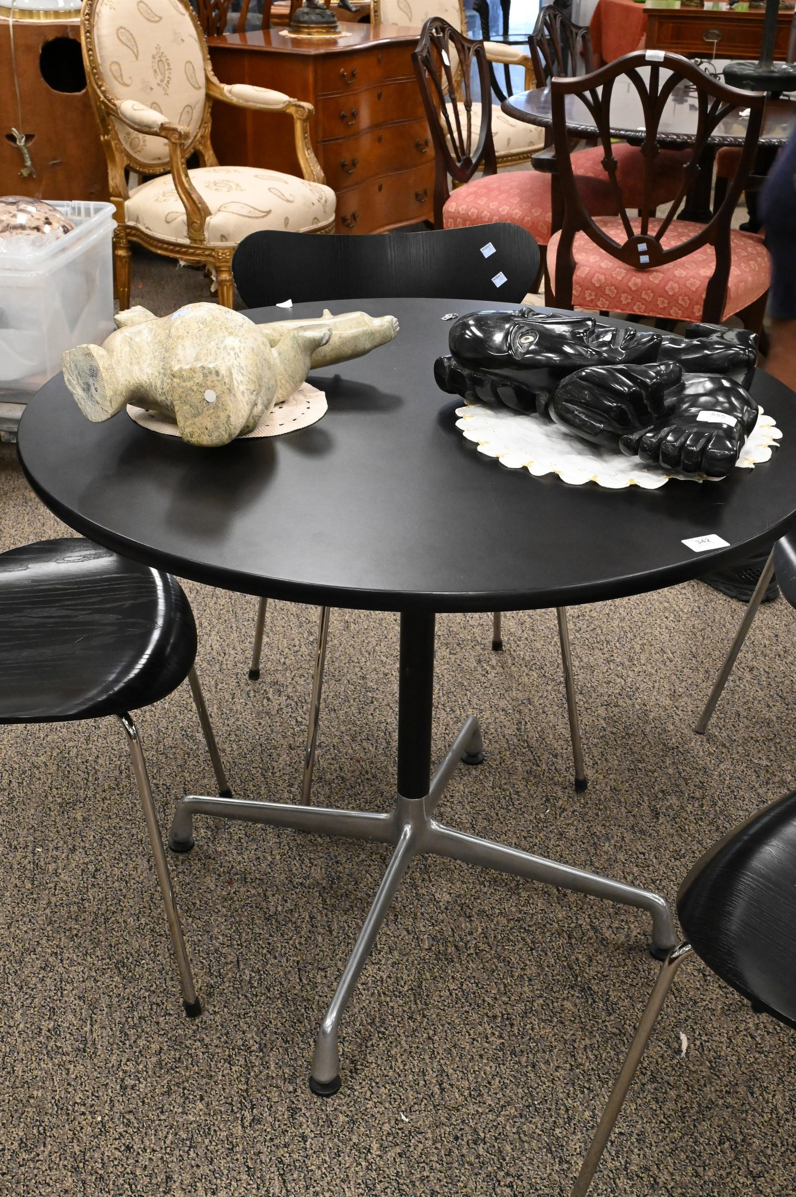 Charles and Ray Eames for Herman Miller Round Table - 2