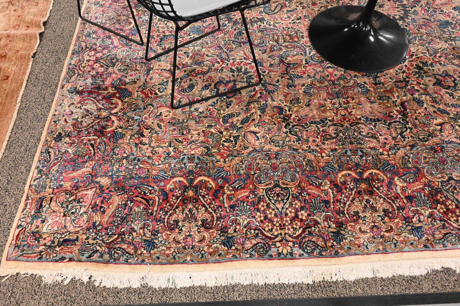 Kirman Oriental Carpet - 5