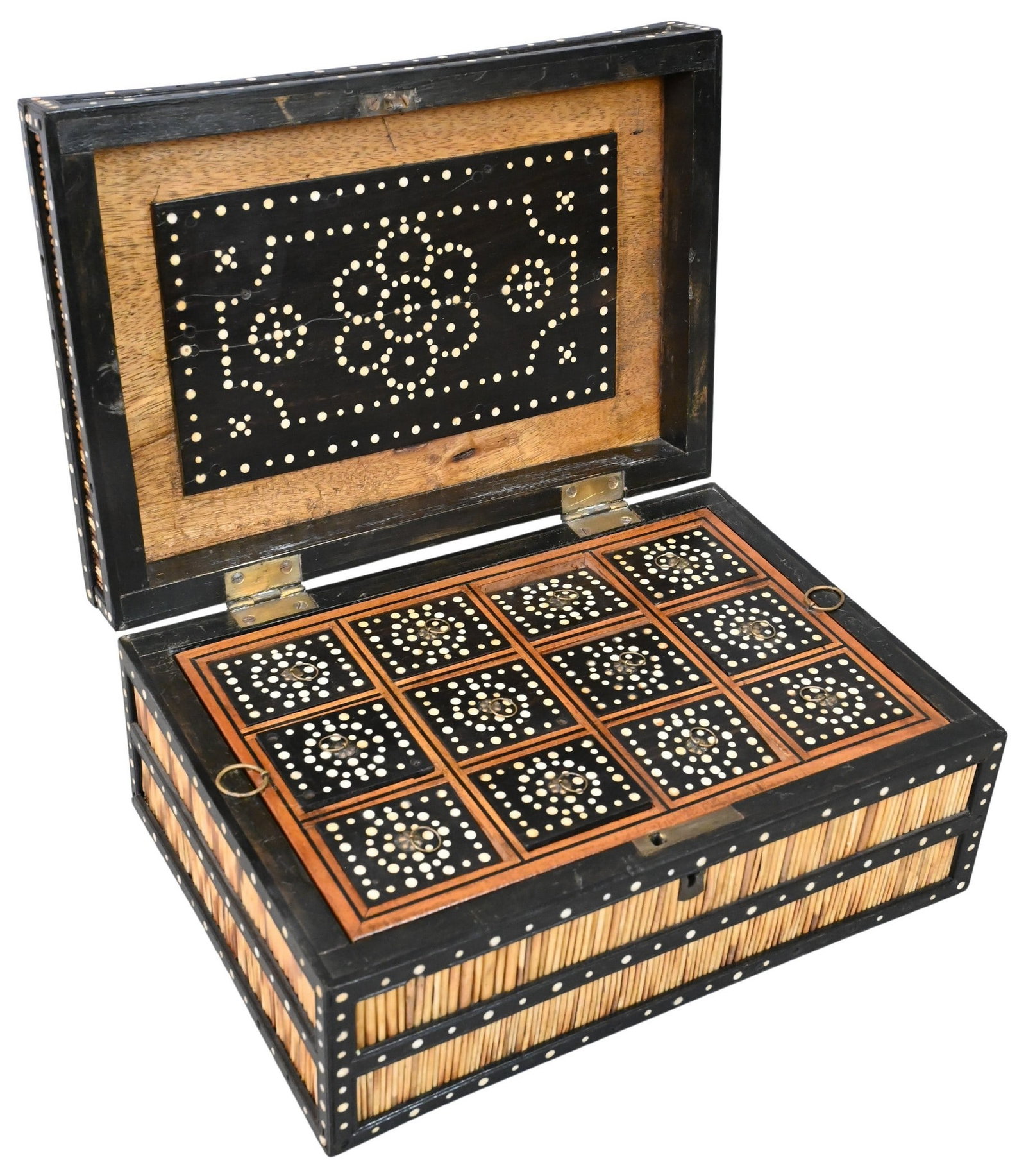 Anglo Indian Porcupine Quill Box (1 of 4)