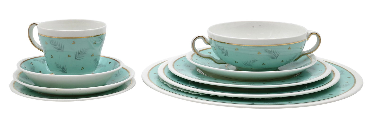 111 Piece Wedgwood Porcelain "Westover" Dinner Service (1 of 6)