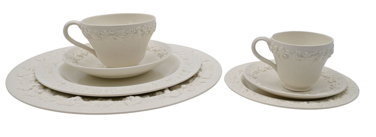 74 Piece Wedgwood of Etruria & Barlaston "Queensware" Dinner Service (1 of 6)