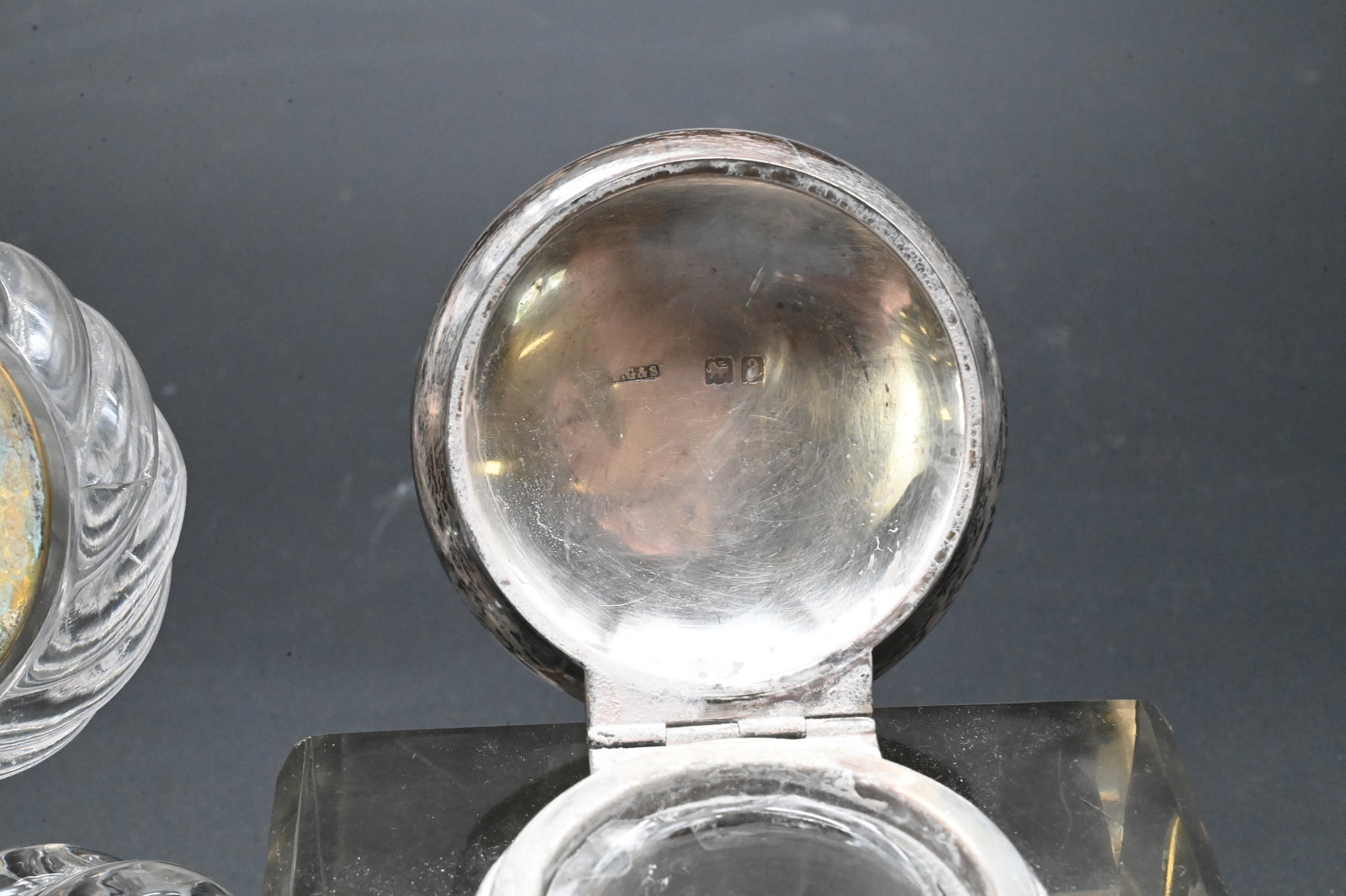 Three Inkwells - 4