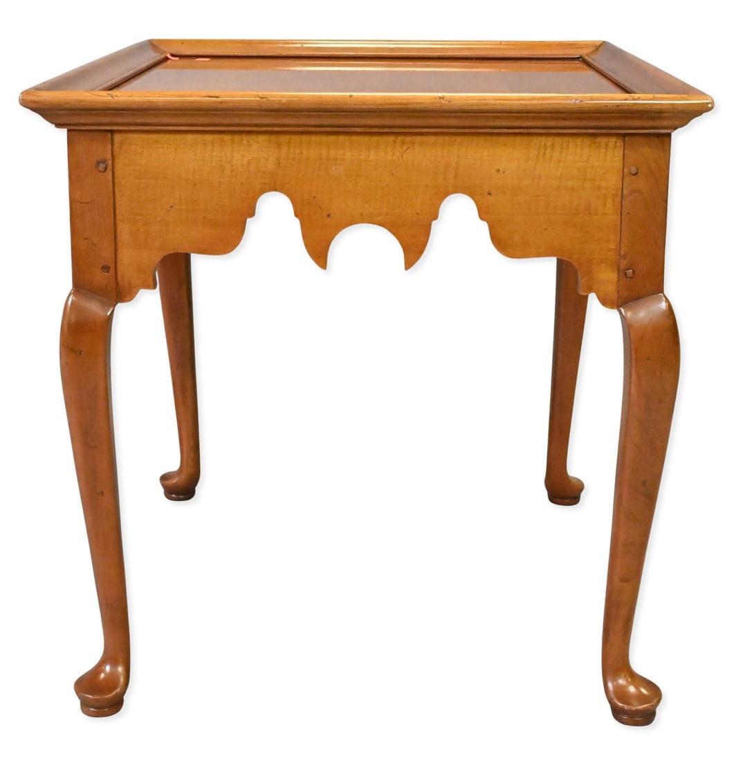 Maple and Tiger Maple Queen Anne Style Tea Table: Maple and Tiger Maple Queen Anne Style Tea Table with molded top height 26 1/2 inches, top 25 1/2" x 25 1/2"