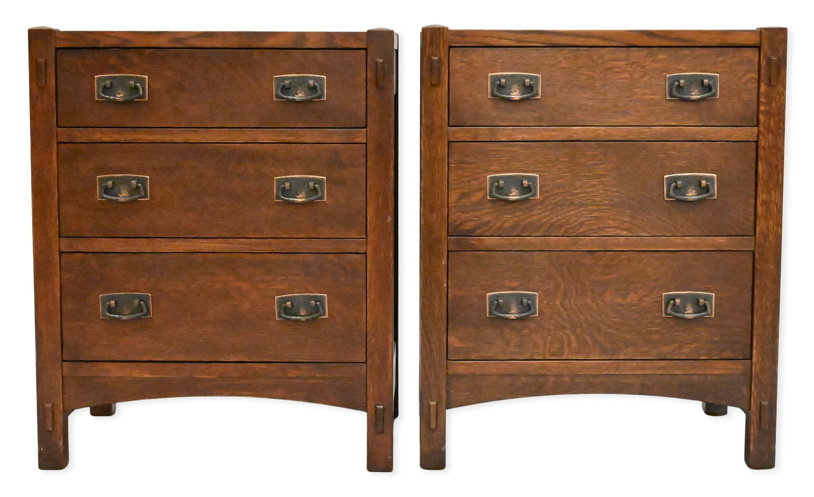 Stickley Mission Oak Style Pair of Diminutive Chests: Stickley Mission Oak Style Pair of Diminutive Chests height 27 inches, top 16" x 22"