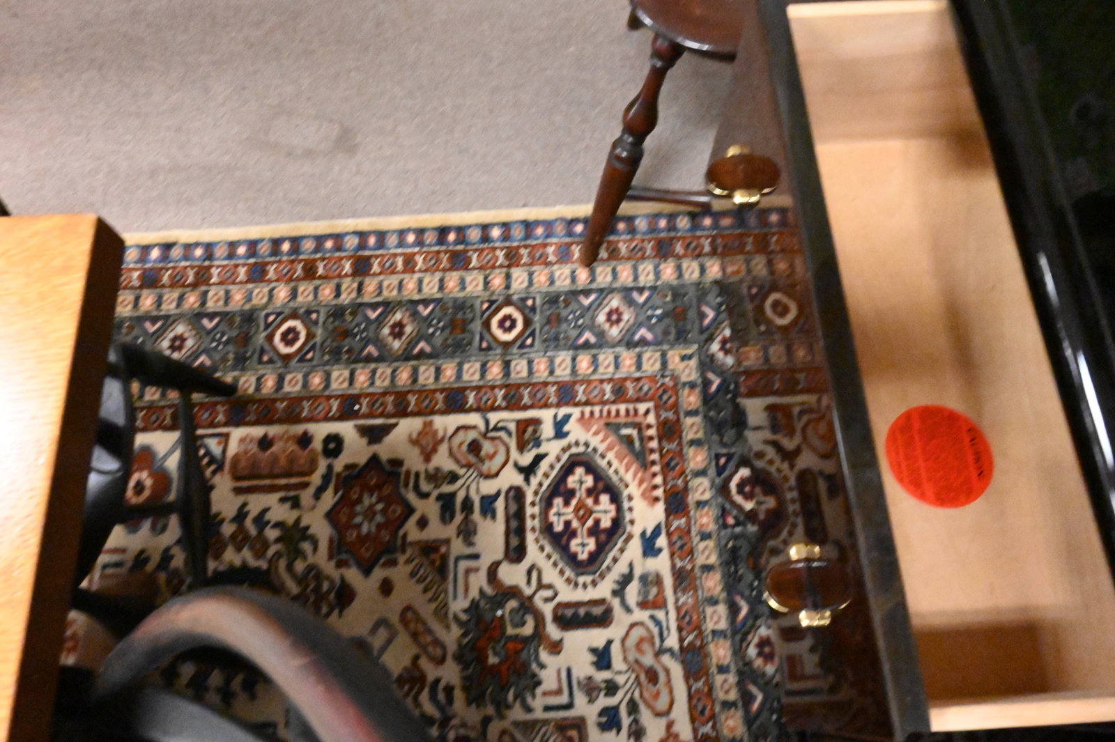 Oriental Area Rug - 6