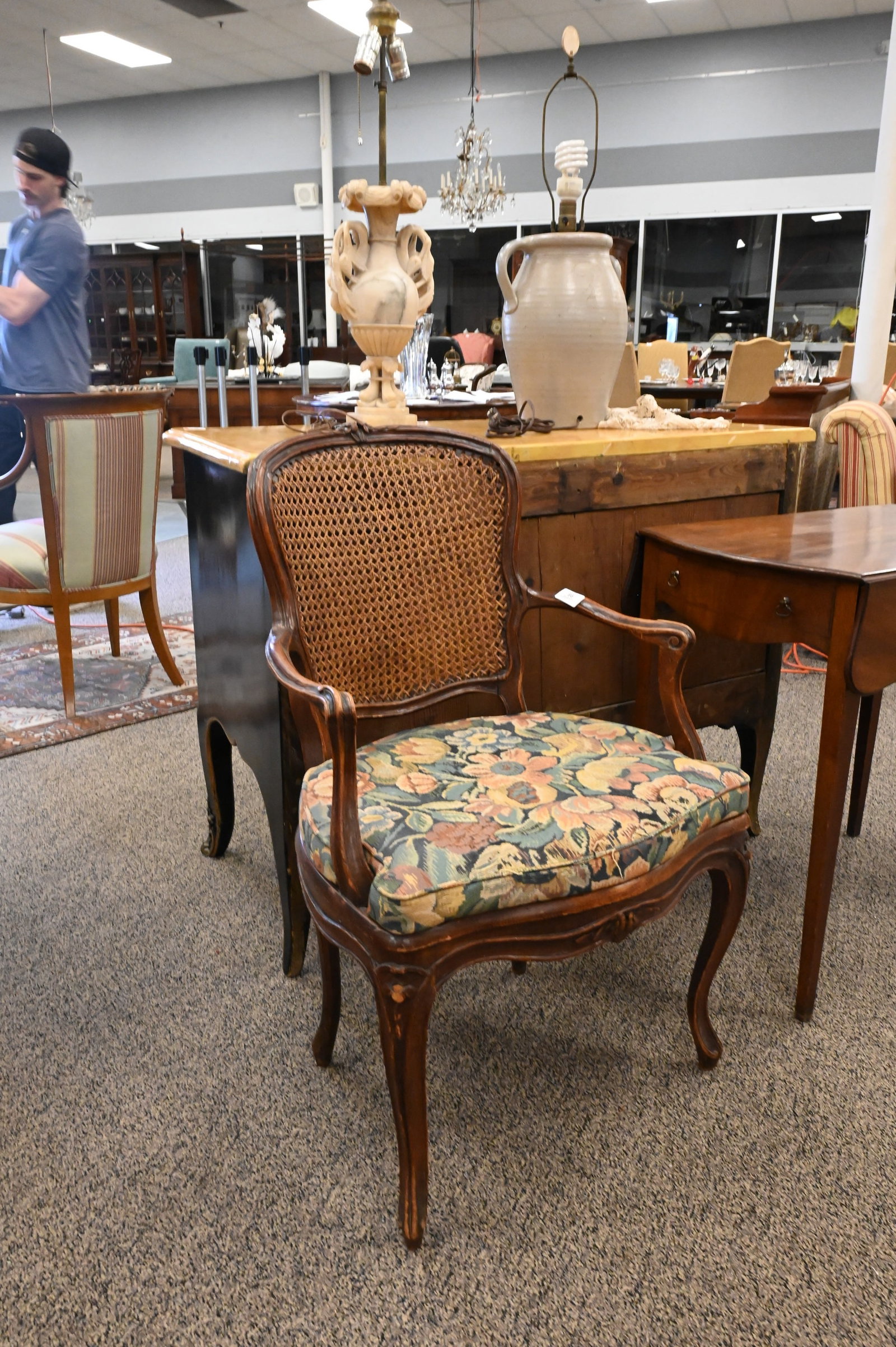 Louis XV Fauteuil - 2