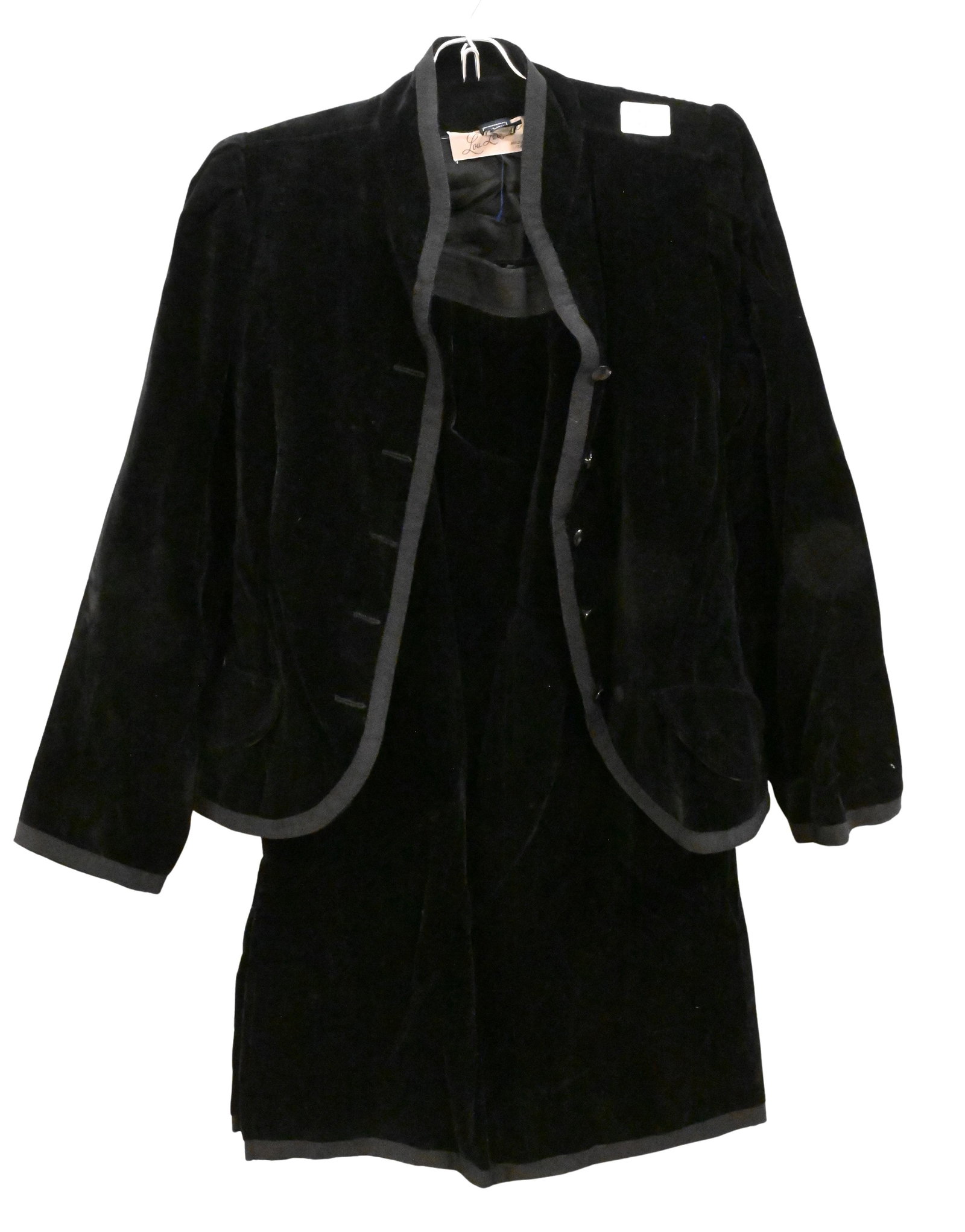 Emanuel Ungaro for Lou Luttimere Ladies Suit Set (1 of 4)