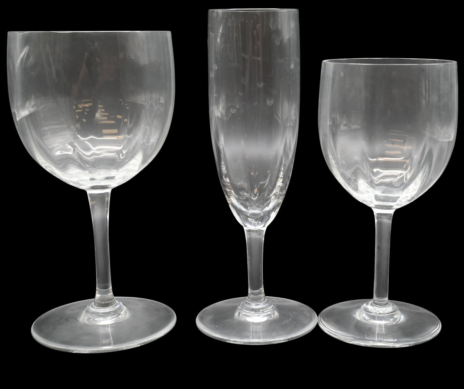 44 Piece Baccarat Crystal "Montaigne" Stemware Set (1 of 7)