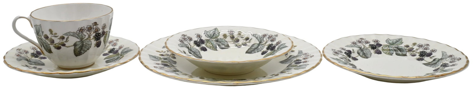 63 Piece Assembled Royal Worcester "Lavinia" and "Bacchanal" Tea Service: 63 Piece Assembled Royal Worcester "Lavinia" and "Bacchanal" Tea Service to include in "Lavinia", 5 teacups, 10 teacup saucers, 18 bread and butter plates, 13 luncheon plates, 2 soups, 7 berry bowls,