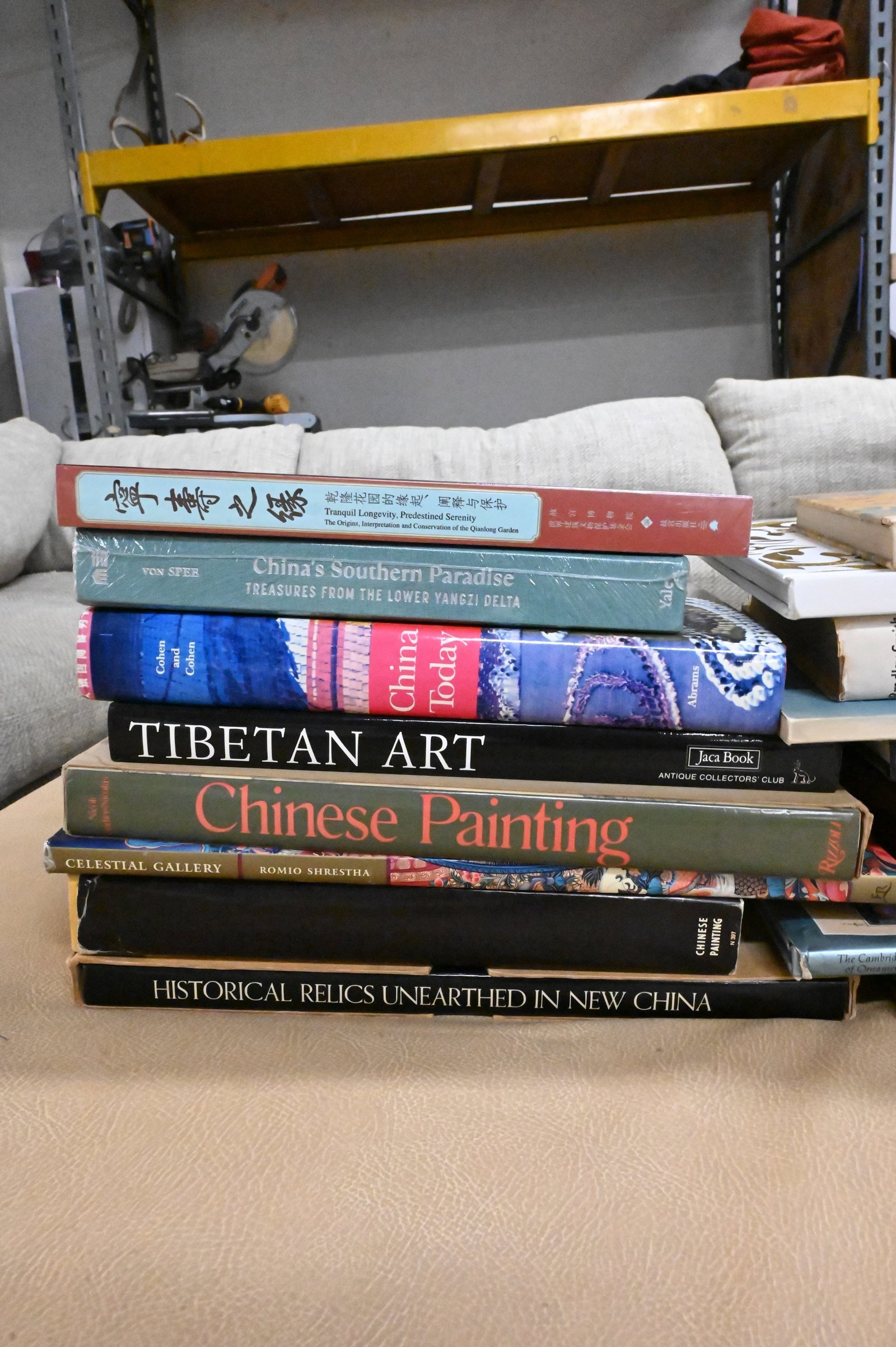 Approximately 28 Coffee Table and Reference Books - 4