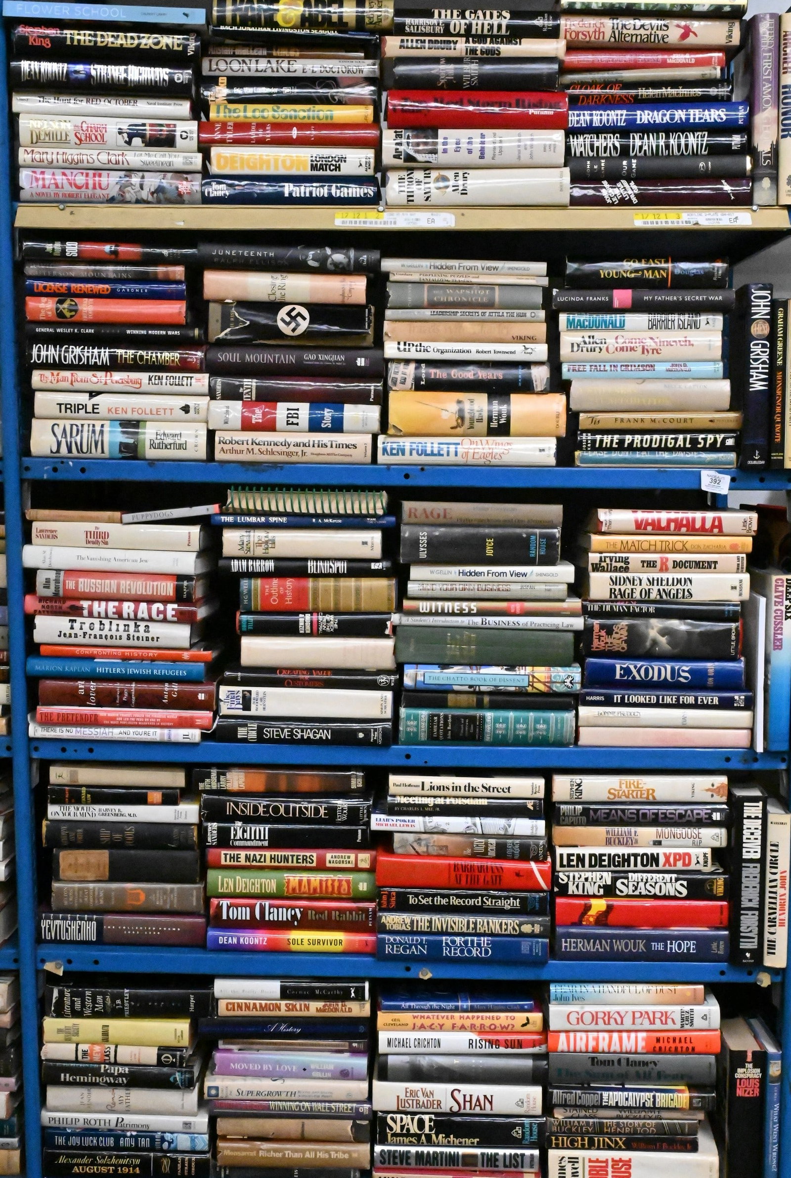 Approximately 400 Hardcover Books (1 of 4)