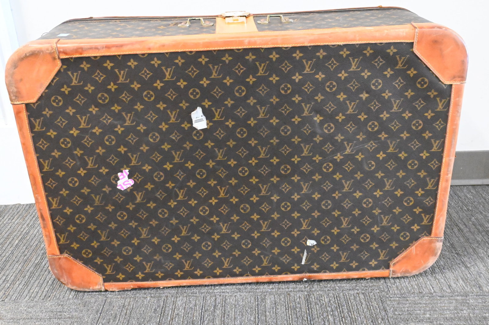 Louis Vuitton Hard-Sided Suitcase - 3