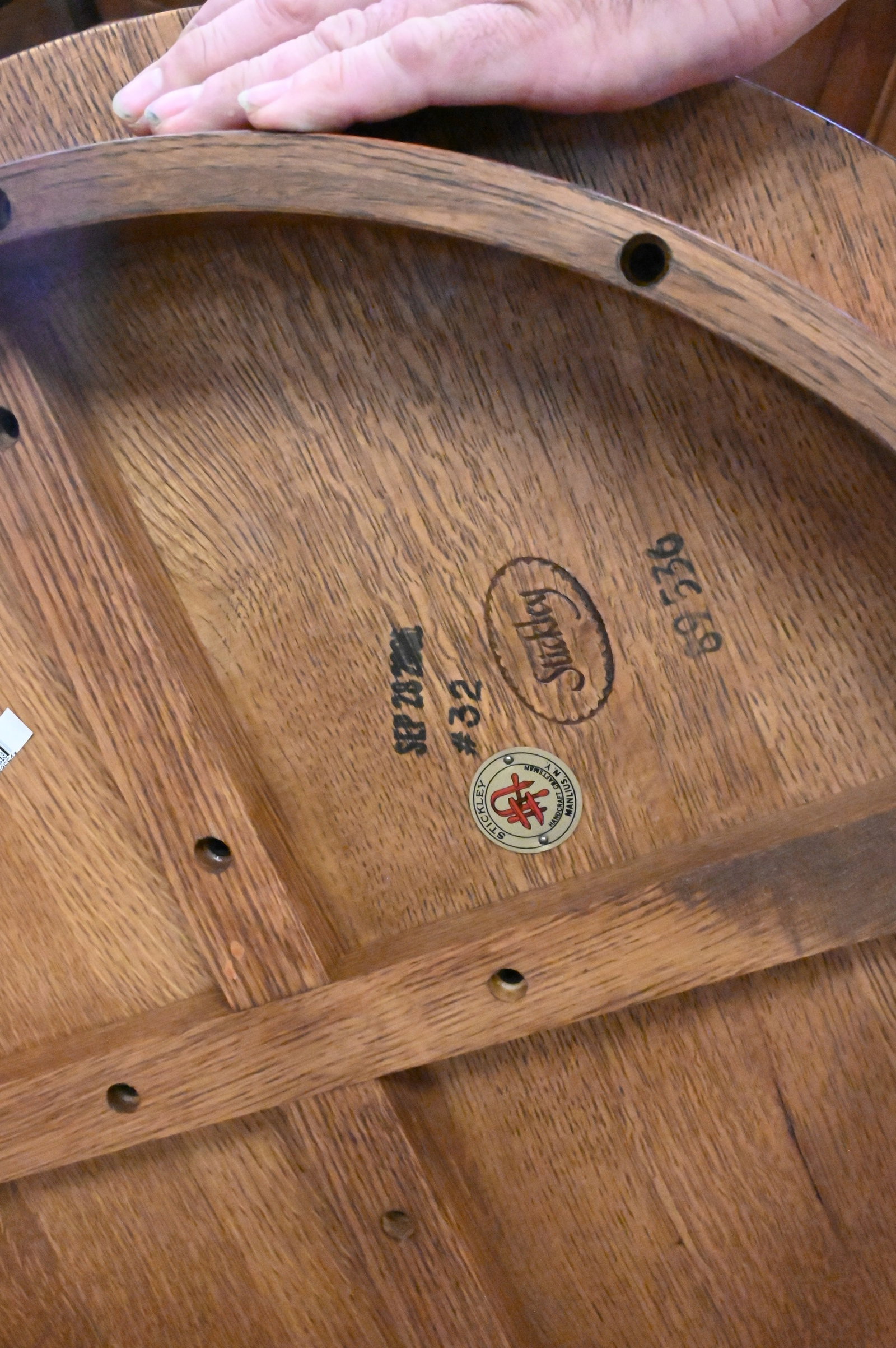 Stickley Mission Oak Round Table - 5