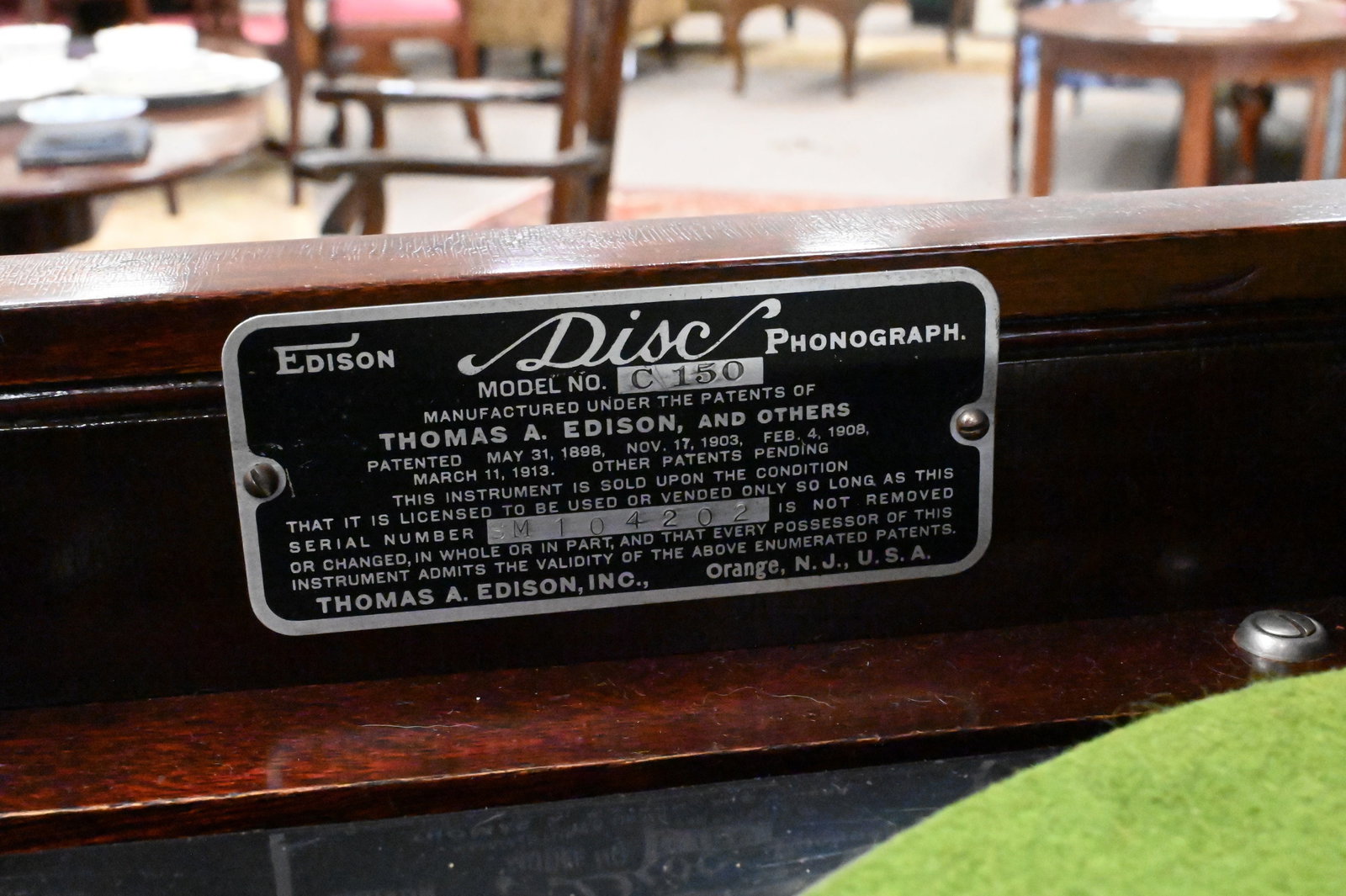 Edison Disc Phonograph Model C150 - 4