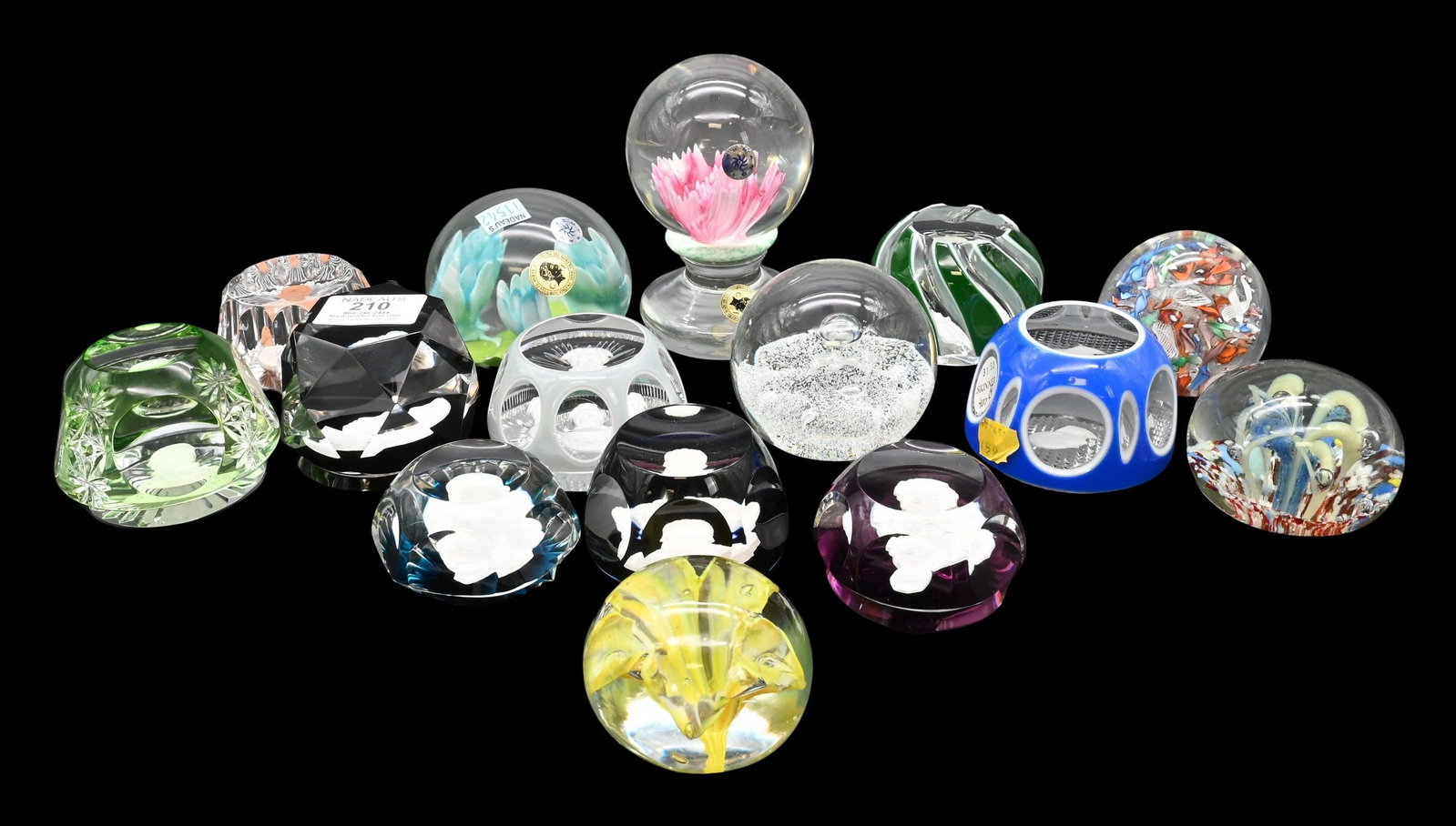 Group of 15 Murano Art Glass and Baccarat Paperweights (1 of 5)