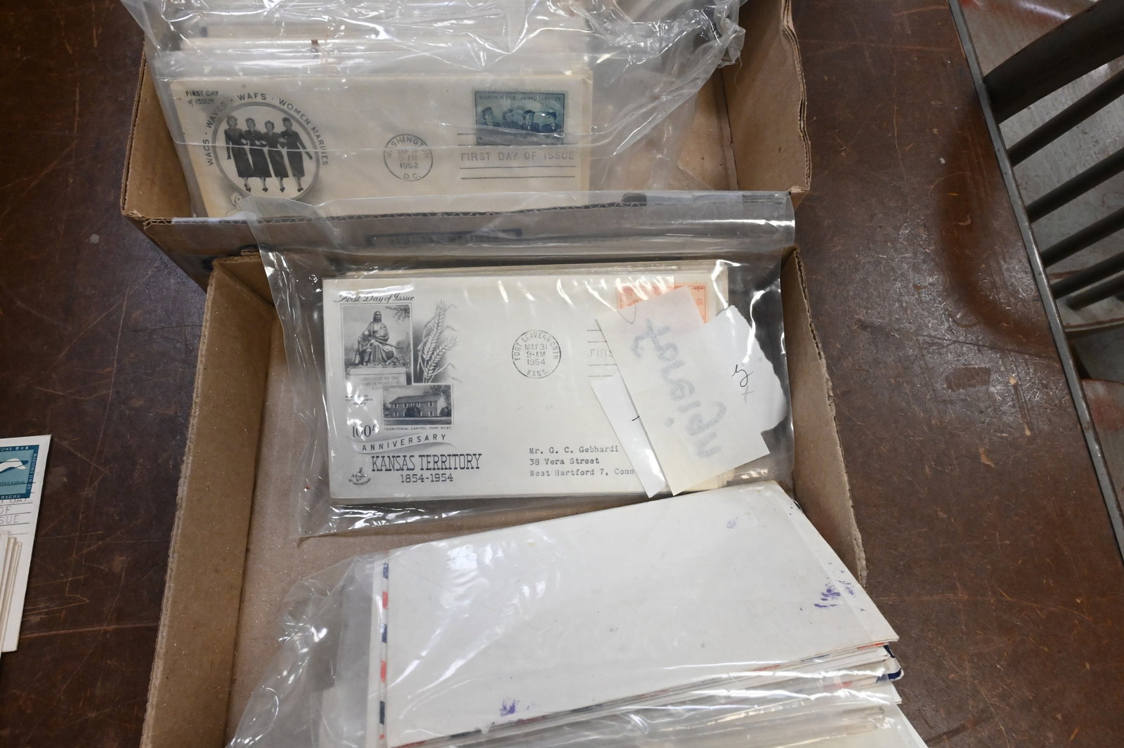 Approximately 200 First Day Issue Postage Stamps - 4