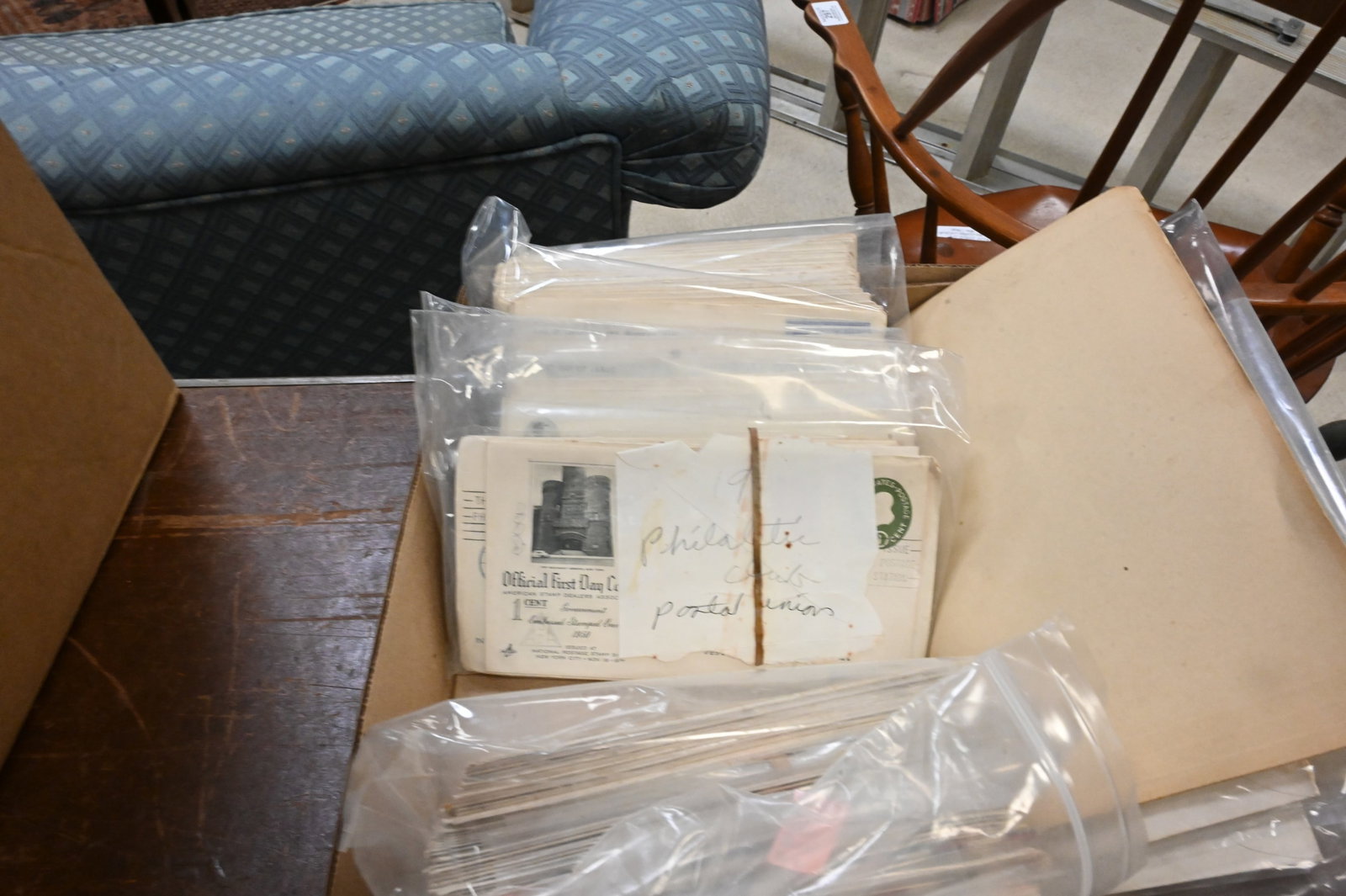 Approximately 200 First Day Issue Postage Stamps - 7