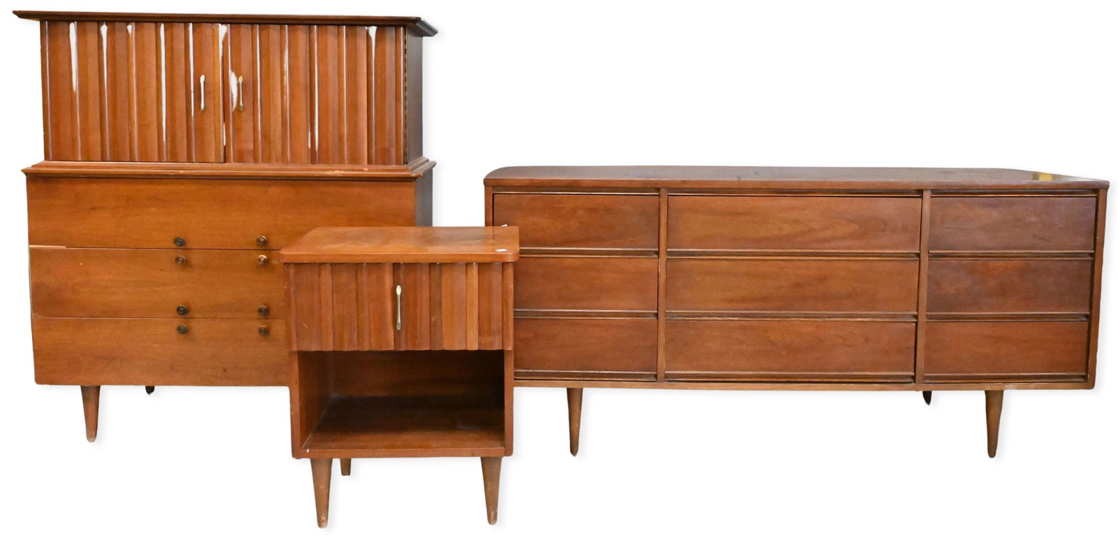 Three Piece Mid Century Modern Walnut Bedroom Set (1 of 5)