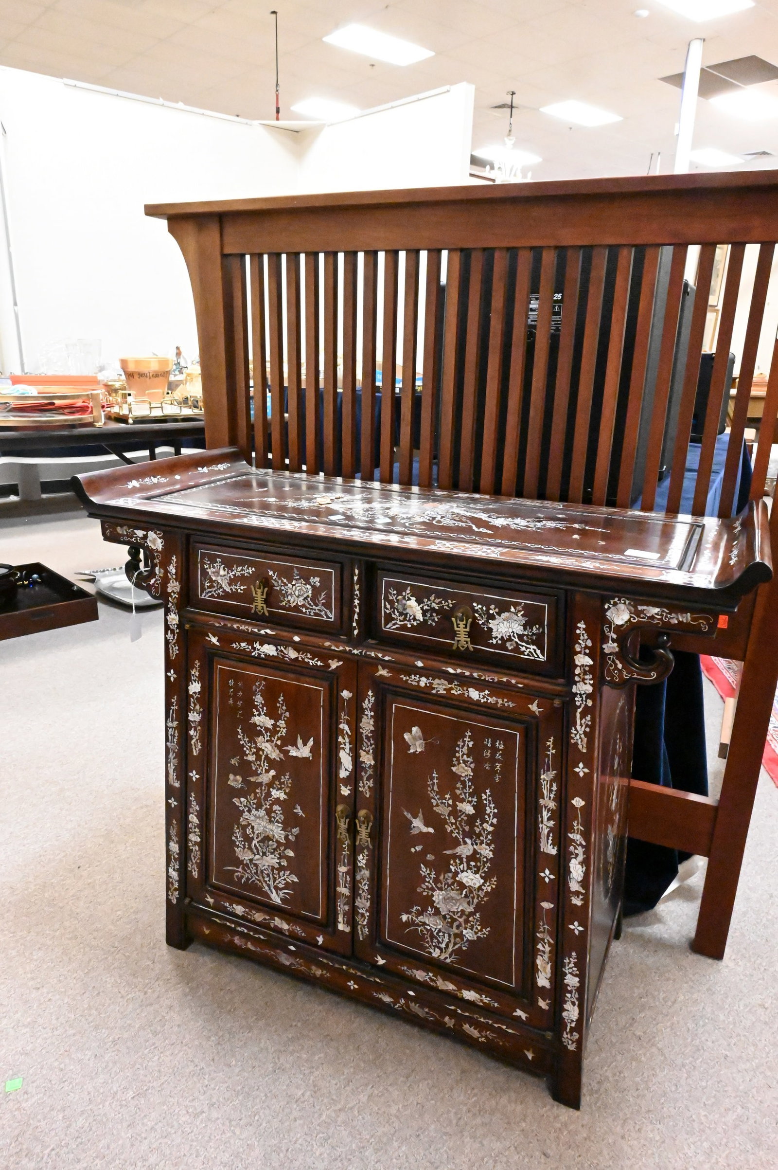 Chinese Alter Table / Cabinet - 2