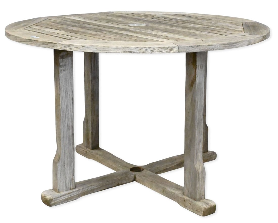 Outdoor Teak Round Table (1 of 5)