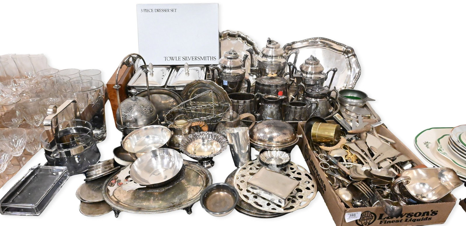 Large Collection of Fine Silver Plate Table Articles (1 of 7)