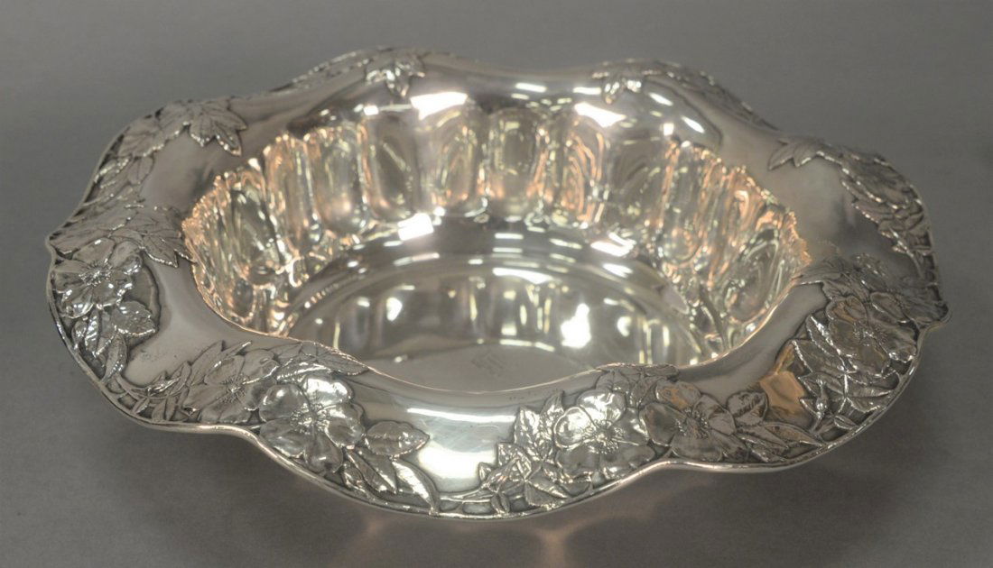 Tiffany & Co. sterling silver center bowl marked (1 of 7)