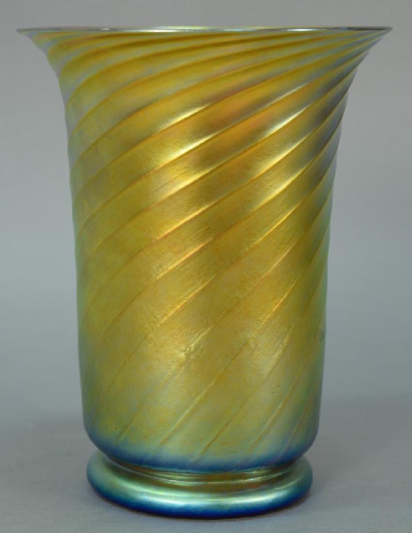 Steuben art glass vase with flared rim and swirled body (1 of 4)