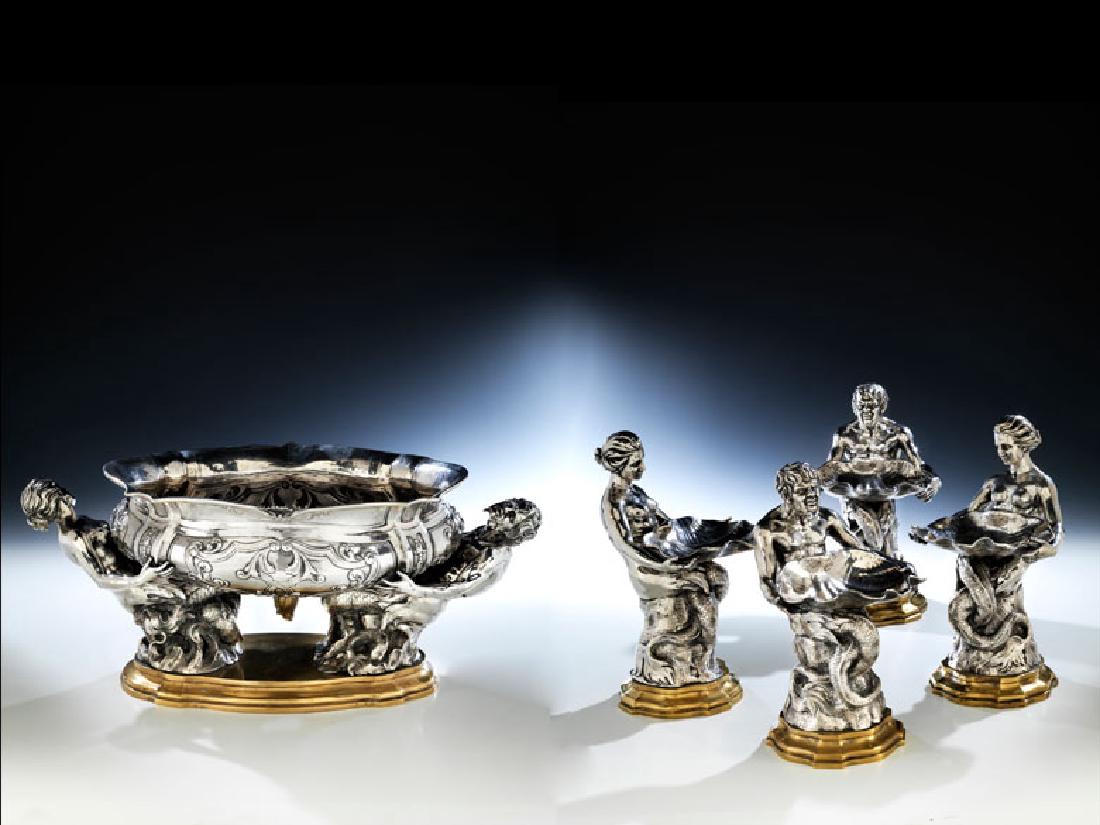 Hochdekorativer Tafelaufsatz Eugenio Avolio, zug. (1 of 1)