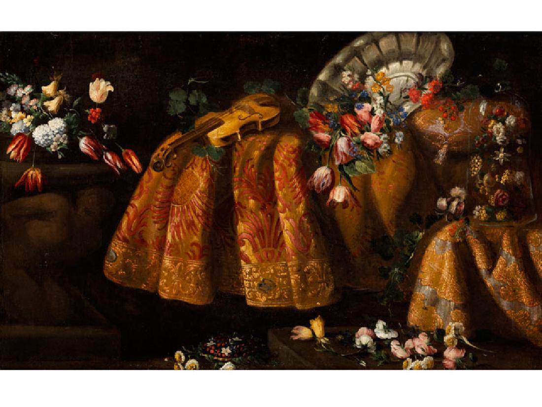 Antonio Gianlisi d. J., zug.: GROßES STILLLEBEN MIT BLUMEN, PORZELLANSCHALE UND EINER VIOLINE Öl auf Leinwand. 95 x 146 cm. Das Stillleben vielteilig und inhaltsreich: Links im Bild erscheint ein steinernes Brunnenbecken, getrag